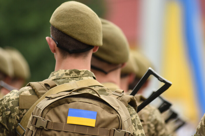 Зняття обмеження на розмір пенсій військових