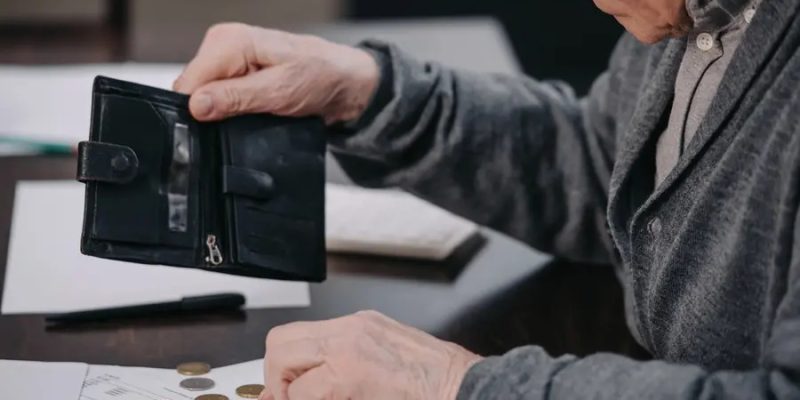 Поновлення пенсійних виплат внутрішньо переміщеним особам: правові підстави, порядок дій та судовий захист