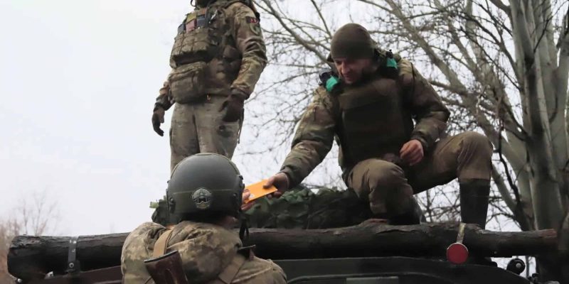 Відмова від виконання наказу в умовах воєнного стану: правові межі та ризики
